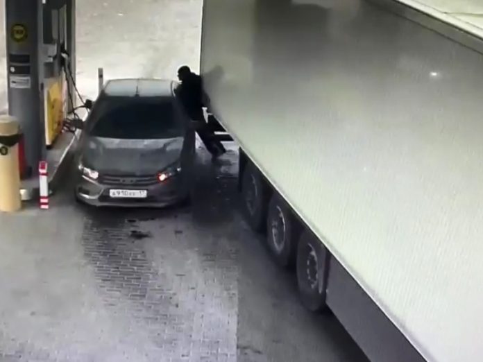 азс
