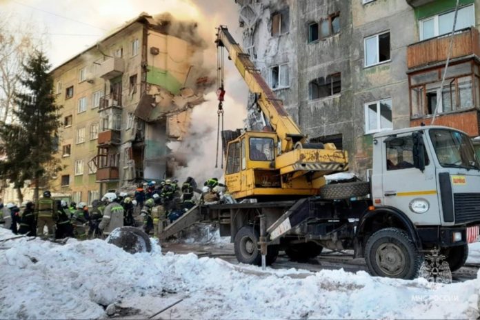 Новосибирск взрыв подъезд