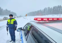 Трассу на Красноярск через Дивногорск закрыли для автобусов и грузовиков